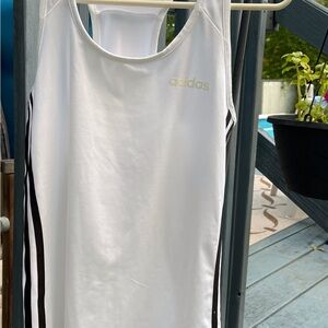 NWOT Adidas Women's Basketball Black Climalite Tank, black side stripes, XXS
